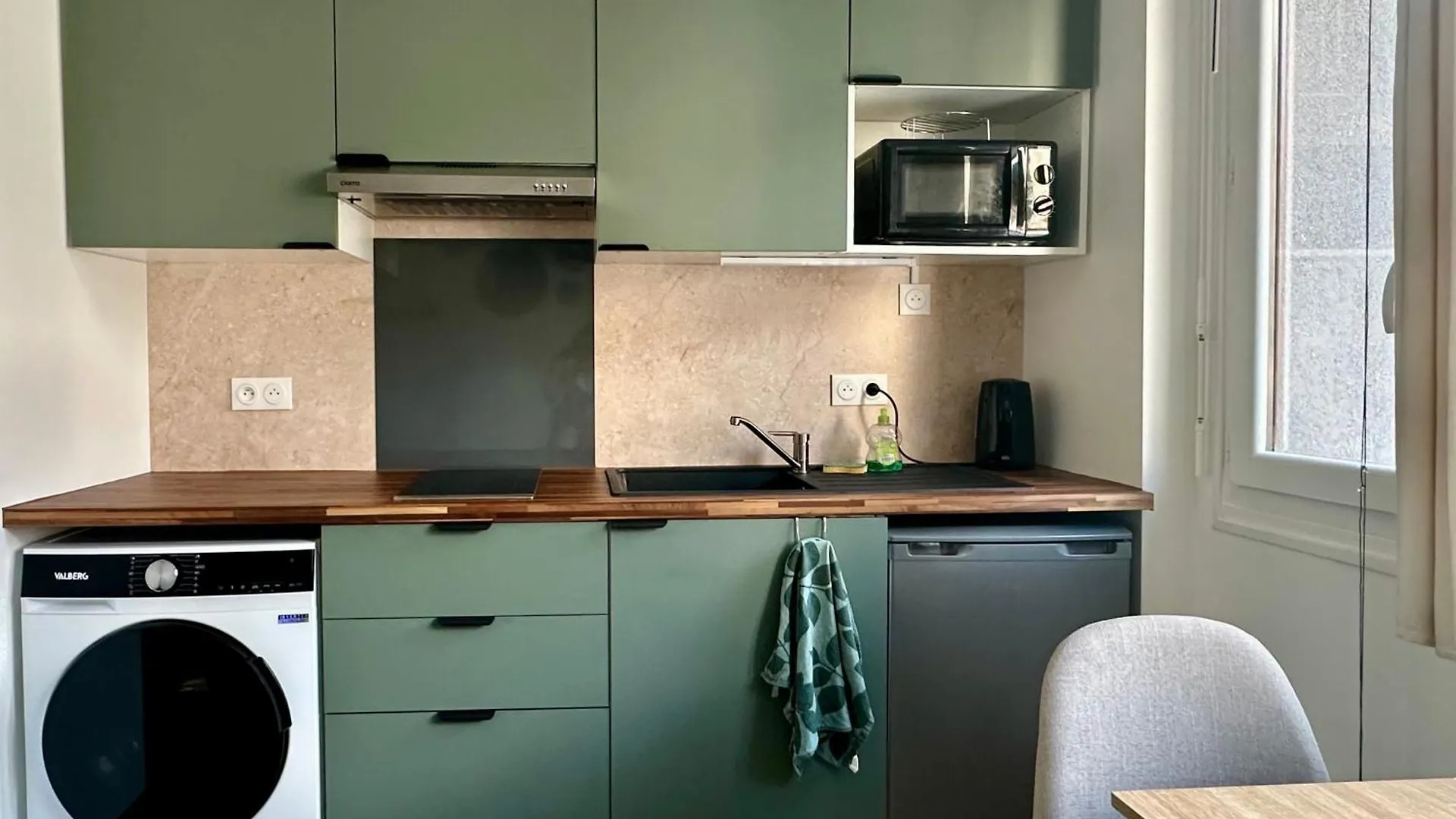 Studio Noix A 10 Minutes A Pied De La Gare De Grenoble Apartment France